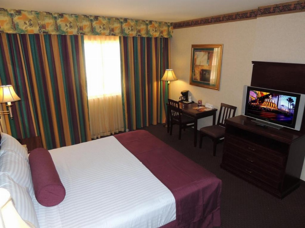 Four Queens Hotel And Casino Image 18